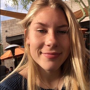 Meet your Posher, Paige